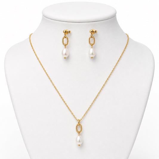 Conjunto dorado con perlas colgantes