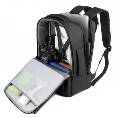 Mochila Ejecutiva Impermeable para Laptop 15.6” con USB