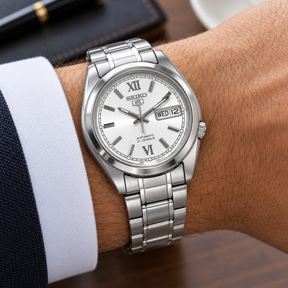 Seiko 5 Automático SNKL51K1 – Esfera Plateada/Blanca y Acero