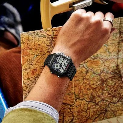Reloj Casio AE-1200WH World Time