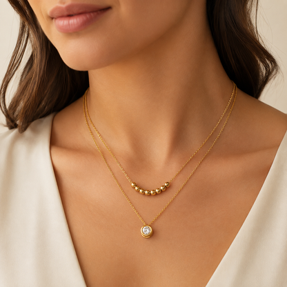 Collar Doble Dorado con Dije Brillante