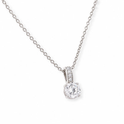 Collar plateado con circonia central
